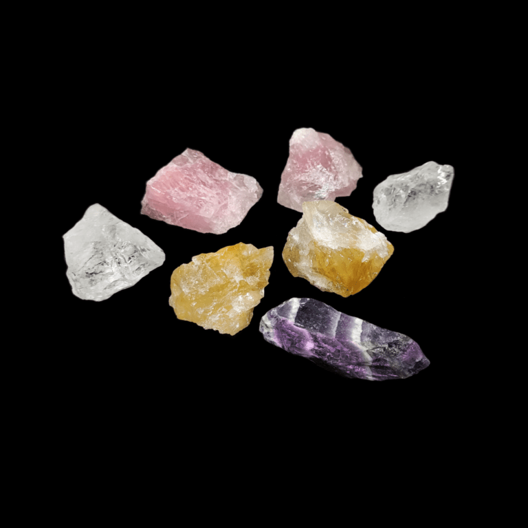 Rohstein Wassersteinmischung bestehend aus Citrin, Bergkristall, Rosenquarz und Amethyst.