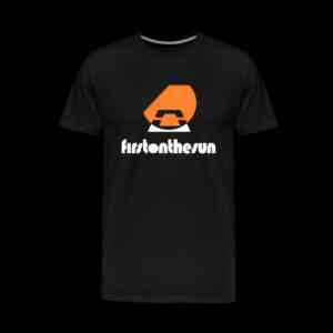 First on the Sun T-Shirt in Schwarz mit orangenem Logo.