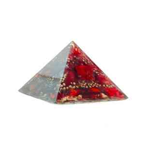 Kristall Pyramide "Blut des Berges" Orgonit