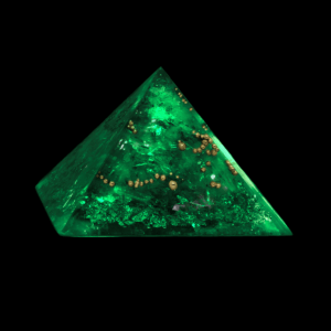 Orgonit Pyramide Grün "Nilerwachen"
