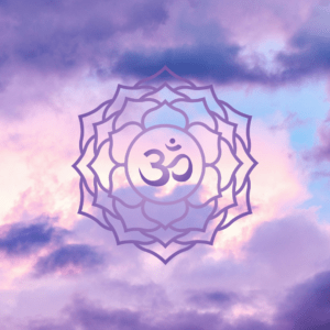 Das buddhistische Symbol für das Kronenchakra in violett auf violettem Hintergrund. Symbolbild für einen Beitrag über die spirituelle Bedeutung von Sahasrara.